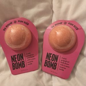 X2- NWT Neon Bomb Bathbombs